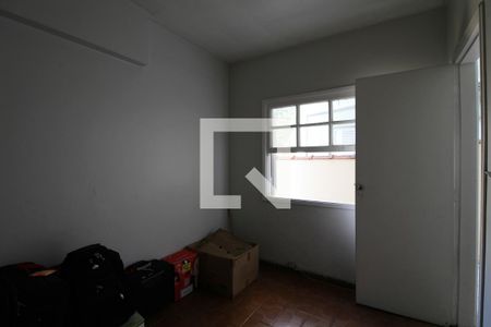 Casa à venda com 300m², 5 quartos e 3 vagas Casa à venda com 300m², 5 quartos e 3 vagasQuarto de Serviço