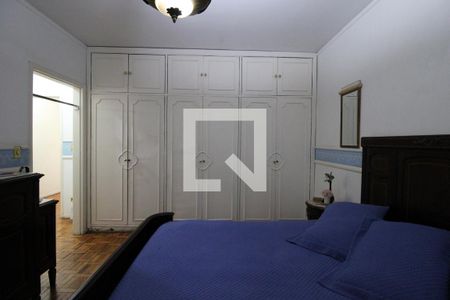 Casa à venda com 300m², 5 quartos e 3 vagas Casa à venda com 300m², 5 quartos e 3 vagasquarto 1