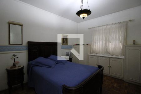 Casa à venda com 300m², 5 quartos e 3 vagas Casa à venda com 300m², 5 quartos e 3 vagasquarto 1