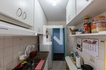 Apartamento à venda com 56m², 2 quartos e 1 vagaCozinha