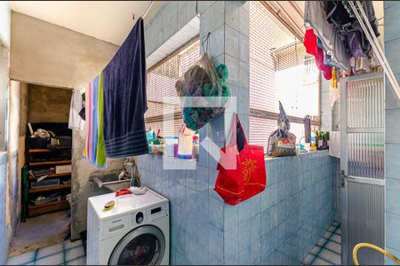 Apartamento à venda com 131m², 4 quartos e 1 vaga Apartamento à venda com 131m², 4 quartos e 1 vagaÁrea de serviço