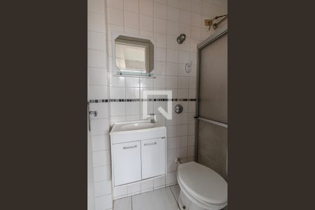 Apartamento para alugar com 83m², 3 quartos e 1 vaga Apartamento para alugar com 83m², 3 quartos e 1 vagaBanheiro de Serviço