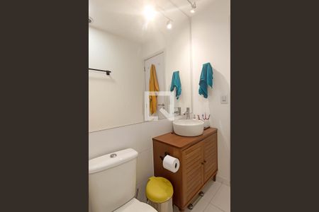 Apartamento à venda com 87m², 3 quartos e 2 vagasBanheiro social