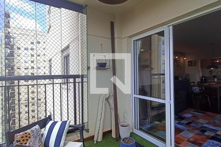 Varanda sala de apartamento à venda com 3 quartos, 87m² em Jardim Tupanci, Barueri