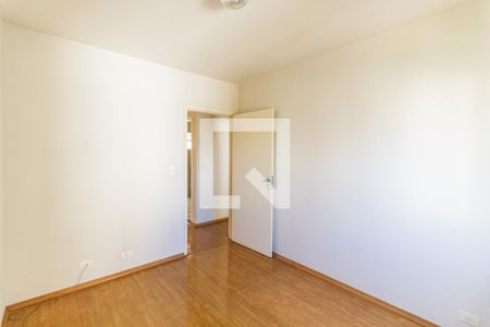 Quarto 1 de apartamento para alugar com 2 quartos, 50m² em Cerqueira César, São Paulo