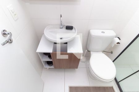 Banheiro de apartamento para alugar com 1 quarto, 29m² em Jardim da Gloria, São Paulo
