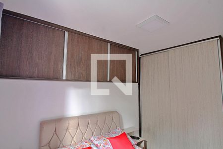 Quarto 1 - Armários de apartamento para alugar com 2 quartos, 47m² em Parque São Vicente, Mauá