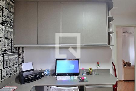 Quarto 2 de apartamento para alugar com 2 quartos, 47m² em Parque São Vicente, Mauá