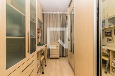 Apartamento à venda com 120m², 2 quartos e 1 vagaCloset do quarto