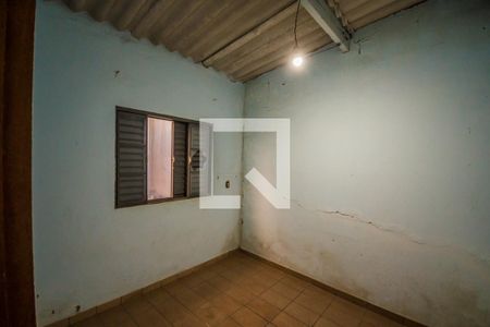 Casa à venda com 220m², 3 quartos e 2 vagasQuarto da  Edicula 