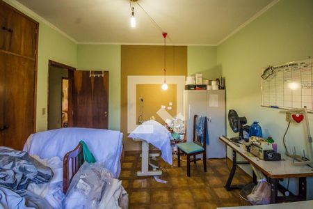 Casa à venda com 220m², 3 quartos e 2 vagasQuarto 1