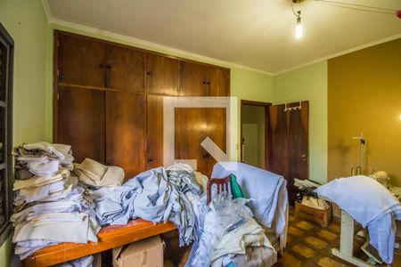 Casa à venda com 220m², 3 quartos e 2 vagasQuarto 1