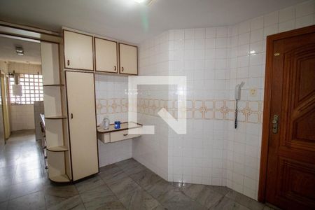Apartamento para alugar com 93m², 2 quartos e 1 vaga Apartamento para alugar com 93m², 2 quartos e 1 vagaCozinha