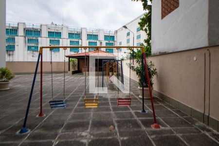 Apartamento para alugar com 93m², 2 quartos e 1 vaga Apartamento para alugar com 93m², 2 quartos e 1 vagaÁrea Comum - Playground