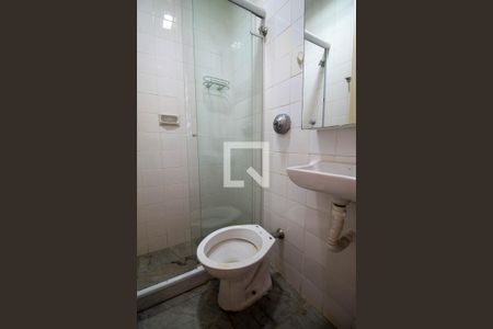 Apartamento para alugar com 93m², 2 quartos e 1 vaga Apartamento para alugar com 93m², 2 quartos e 1 vagaBanheiro de Serviço