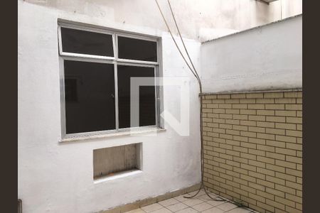 Apartamento à venda com 67m², 3 quartos e 1 vagaÁrea de Serviço