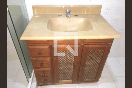 Apartamento à venda com 67m², 3 quartos e 1 vagaBanheiro Corredor