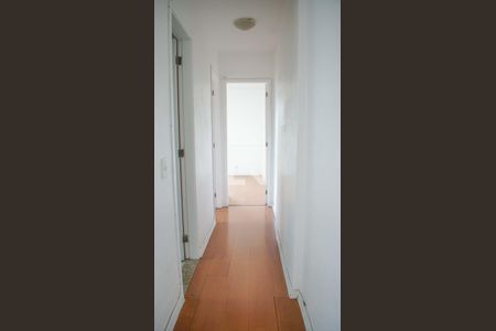 Corredor de apartamento para alugar com 2 quartos, 50m² em Anil, Rio de Janeiro