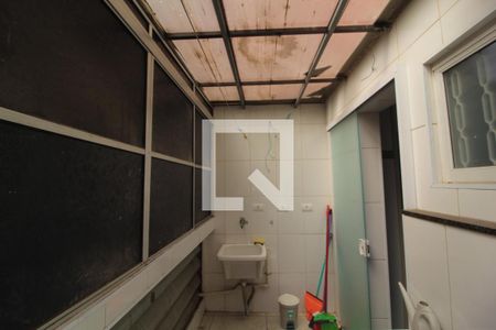 Apartamento à venda com 65m², 2 quartos e 1 vagaÁrea serviço