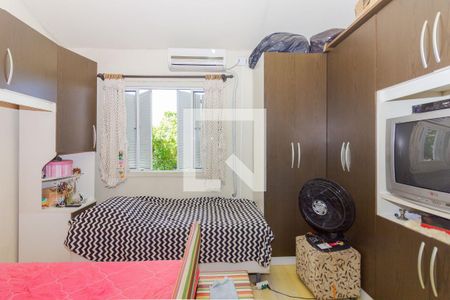 Casa de condomínio à venda com 77m², 3 quartos e 2 vagasQuarto 3