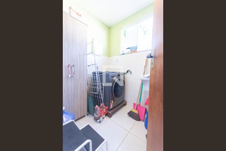 Casa à venda com 180m², 3 quartos e 2 vagasÁrea de Serviço