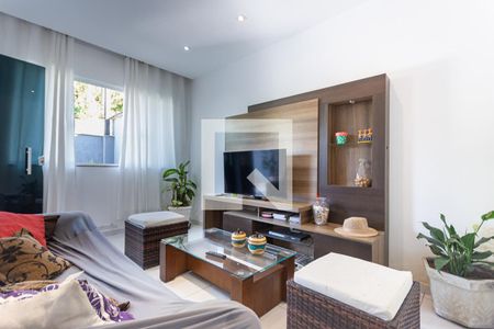 Sala de casa à venda com 3 quartos, 180m² em Maravista, Niterói