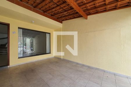 Casa à venda com 120m², 3 quartos e 1 vagaGaragem