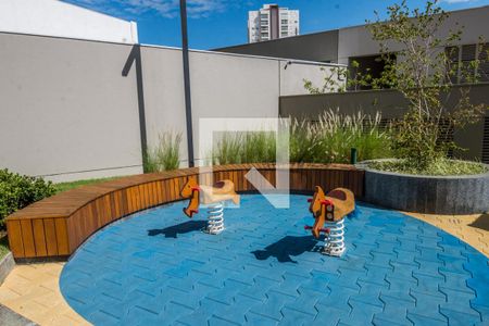 Apartamento à venda com 107m², 3 quartos e 2 vagas Apartamento à venda com 107m², 3 quartos e 2 vagasÁrea Comum - Playground