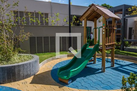 Apartamento à venda com 107m², 3 quartos e 2 vagas Apartamento à venda com 107m², 3 quartos e 2 vagasÁrea Comum - Playground
