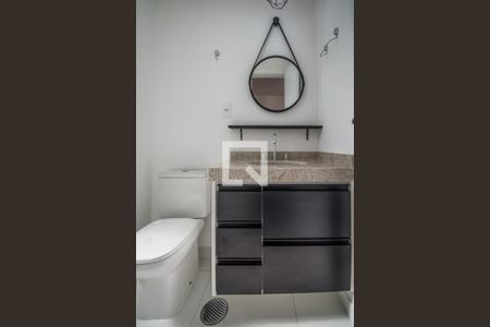 Apartamento à venda com 107m², 3 quartos e 2 vagas Apartamento à venda com 107m², 3 quartos e 2 vagasBanheiro da Suíte 1