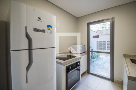 Apartamento à venda com 107m², 3 quartos e 2 vagas Apartamento à venda com 107m², 3 quartos e 2 vagasÁrea comum - Salão de festas