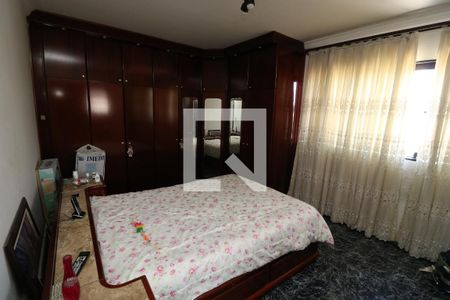 Casa para alugar com 220m², 3 quartos e 6 vagasSuite 3