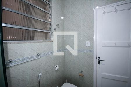 Apartamento à venda com 87m², 2 quartos e sem vagaBanheiro