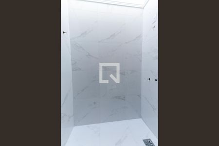 Casa à venda com 108m², 2 quartos e 1 vaga Casa à venda com 108m², 2 quartos e 1 vagaBanheiro da suíte 2