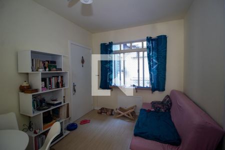 Apartamento à venda com 44m², 2 quartos e sem vaga Apartamento à venda com 44m², 2 quartos e sem vagaSala