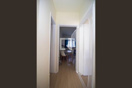 Apartamento à venda com 44m², 2 quartos e sem vaga Apartamento à venda com 44m², 2 quartos e sem vagaCorredor