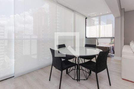 Apartamento para alugar com 67m², 2 quartos e 2 vagas Apartamento para alugar com 67m², 2 quartos e 2 vagasVaranda