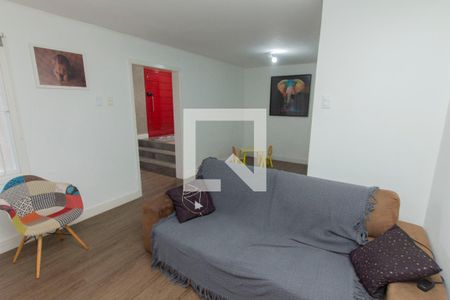 Sala de casa à venda com 3 quartos, 170m² em Passo D’areia, Porto Alegre