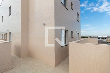 Apartamento para alugar com 115m², 2 quartos e sem vaga Apartamento para alugar com 115m², 2 quartos e sem vagaVaranda