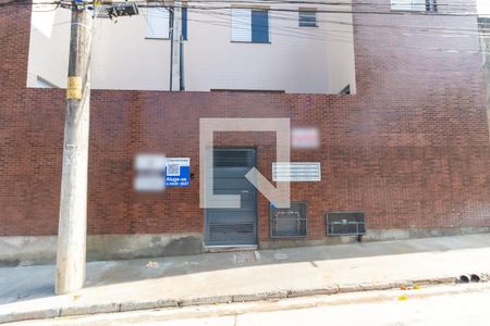 Apartamento para alugar com 115m², 2 quartos e sem vaga Apartamento para alugar com 115m², 2 quartos e sem vagaFachada
