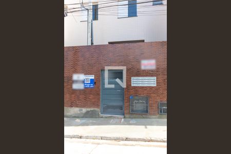 Apartamento para alugar com 115m², 2 quartos e sem vaga Apartamento para alugar com 115m², 2 quartos e sem vagaFachada