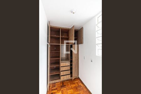 Apartamento à venda com 70m², 2 quartos e sem vagaÁrea de Serviço