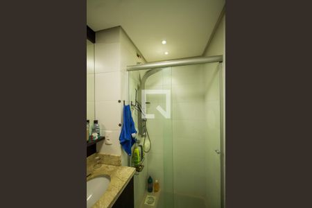 Apartamento à venda com 61m², 2 quartos e 2 vagas Apartamento à venda com 61m², 2 quartos e 2 vagasBanheiro