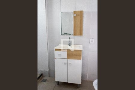 Casa para alugar com 40m², 1 quarto e sem vagaBanheiro