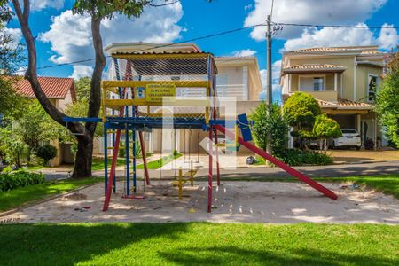 Casa de condomínio à venda com 200m², 3 quartos e 2 vagasÁrea Comum - Playground