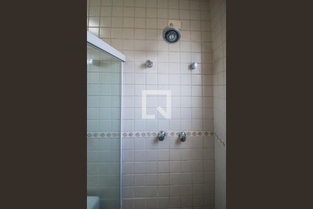 Casa de condomínio à venda com 200m², 3 quartos e 2 vagasBanheiro da Suíte