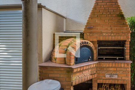 Casa de condomínio à venda com 200m², 3 quartos e 2 vagasÁrea comum - Churrasqueira