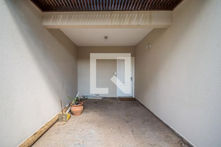 Casa de condomínio à venda com 200m², 3 quartos e 2 vagasGaragem