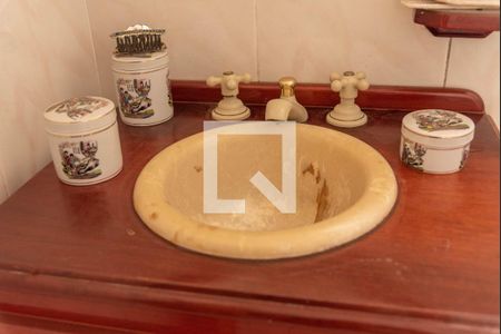 Casa à venda com 150m², 3 quartos e 3 vagas Casa à venda com 150m², 3 quartos e 3 vagasBanheiro - Torneira