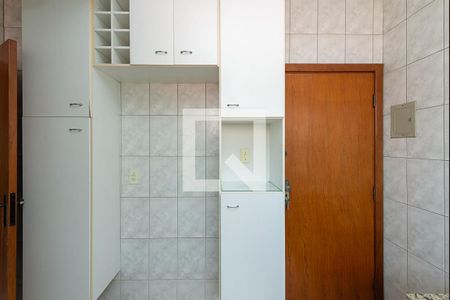 Apartamento à venda com 125m², 3 quartos e 2 vagasCozinha - Armários